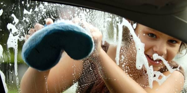 http://cdn.idntimes.com/content-images/post/old/081e7-washing-car---goldstarsavingsbank.com.jpg