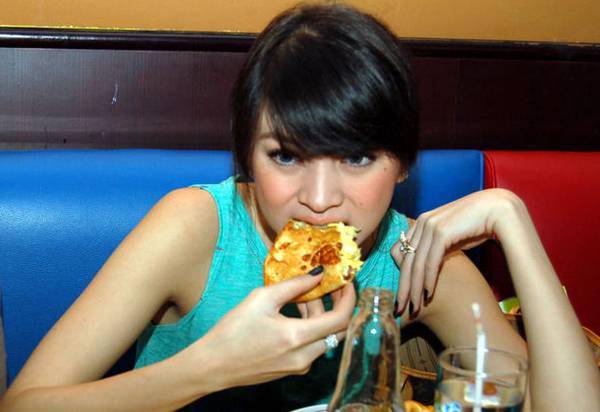 http://cdn.idntimes.com/content-images/post/old/0a179-Makan8_kapanlagicom.jpg