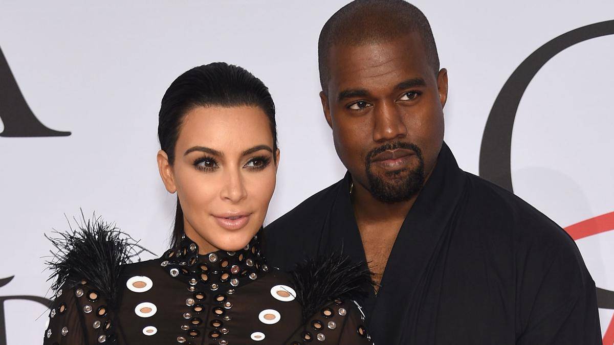 https://cdn.idntimes.com/content-images/post/20161003/1280-kim-kardashian-kanye-west-gettyimages475549306-42a84f77694d9ce299a6cfd93b18e607.jpg