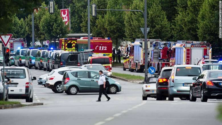 http://cdn.idntimes.com/content-images/post/20160723/160722133303-06-munich-shooting-0722-exlarge-169-3ff6aea64880b06426e84817d41d0c95.jpg