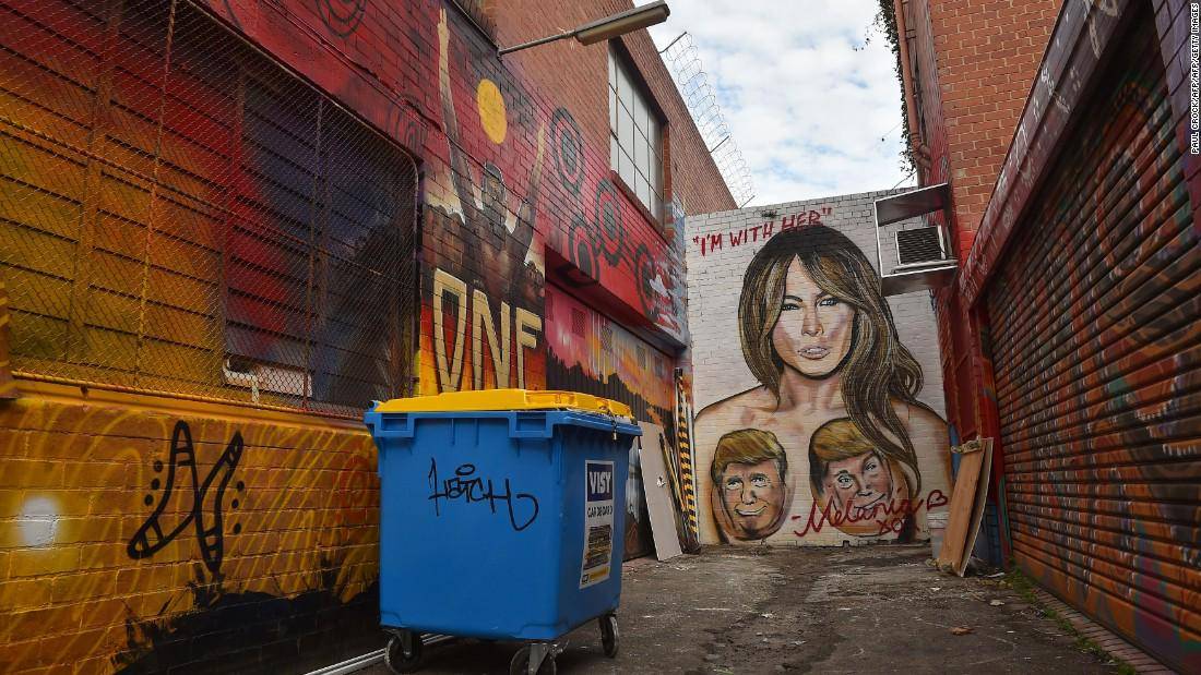 https://cdn.idntimes.com/content-images/post/20161108/160803111712-melania-trump-australia-street-art-super-169-025d3c25d5bcc8fc9e463d2e14496f90.jpg