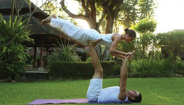 http://cdn.idntimes.com/content-images/post/old/1db36-Yoga20_alindravillacom.jpg