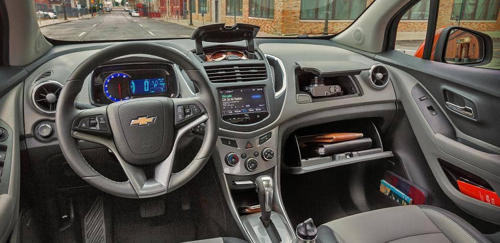 http://cdn.idntimes.com/content-images/post/20151207/2016-chevrolet-trax-crossover-suv-mo-design-980x476-05-7103913e87227b7764e4486a66f86ab7.jpg
