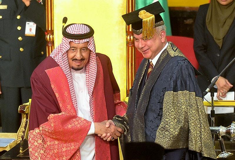 https://cdn.idntimes.com/content-images/post/20170228/20170227-king-salman-um-02-e2eaa2da8135929ec69f53ee2e43f6be.jpg