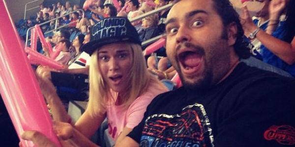 http://cdn.idntimes.com/content-images/post/old/238eb-rusev-lana-600x300.jpg