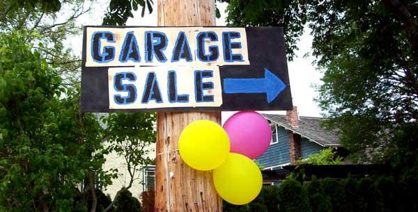 http://cdn.idntimes.com/content-images/post/old/24c0c-garage-sale-sign-blue.jpg