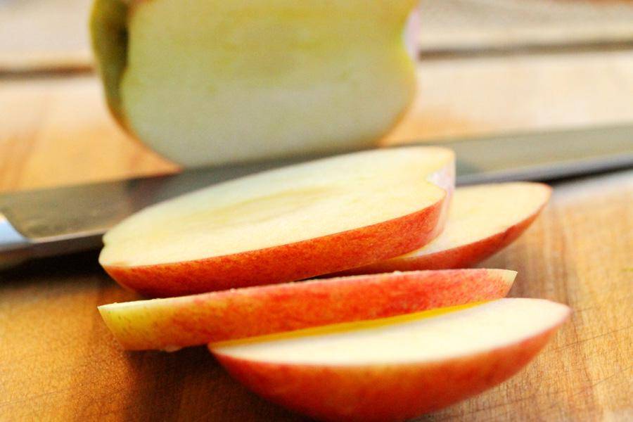 https://cdn.idntimes.com/content-images/post/20170116/3-cutting-apples-9f8fe8df98ea9b9cb331ef40c5e72ad1.jpg