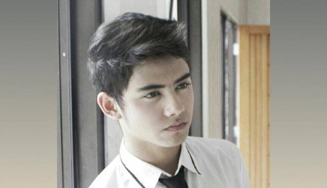 http://cdn.idntimes.com/content-images/post/old/3040b-257129_aliando-syarief_663_382.jpg