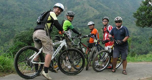 http://cdn.idntimes.com/content-images/post/old/3cc51-weekend10_gilasport.jpg