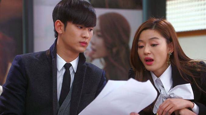 https://cdn.idntimes.com/content-images/post/20170323/40-kim-soo-hyun-you-who-came-from-the-stars-korean-drama-fashion-review-episode-10-8e4ce65f864a80f589fbcb2dc2021c95.jpg