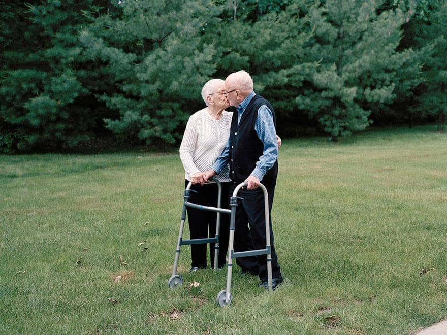 https://cdn.idntimes.com/content-images/post/20161116/50-years-love-lovers-couple-photography-lauren-fleishman-1-4d521e03e02ba1907d2a7af8c1ad8619.jpg
