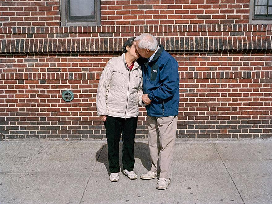 https://cdn.idntimes.com/content-images/post/20161116/50-years-love-lovers-couple-photography-lauren-fleishman-4-57922168412fa9cc36609cc4b859085c.jpg