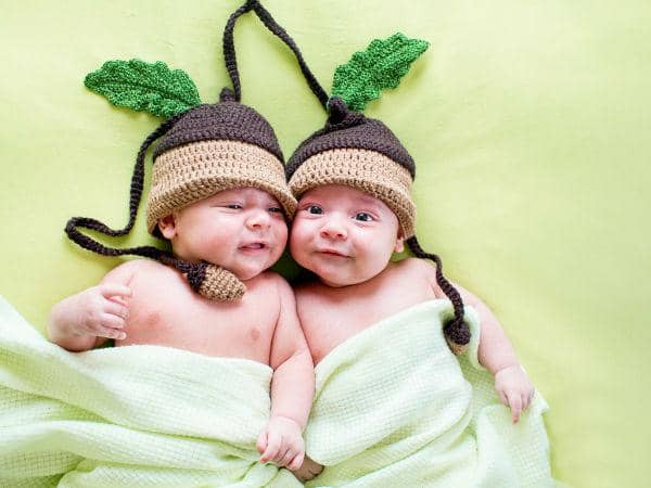 http://cdn.idntimes.com/content-images/post/old/62492-twins25_dazzlingwallpaper.jpg