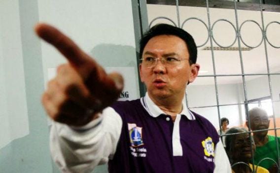 http://cdn.idntimes.com/content-images/post/20151116/652010-01232121082015-ahok22-4099f4e728c2e8296b7b459deaacae62.jpg