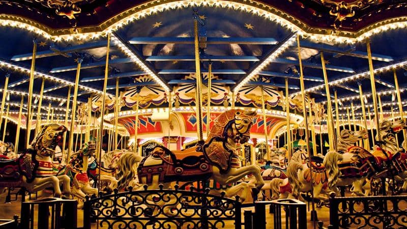 http://cdn.idntimes.com/content-images/post/20160602/6771857-awesome-carousel-wallpaper-bc1416f0e1e00d6b9b9e57a30e6c2cf2.jpg