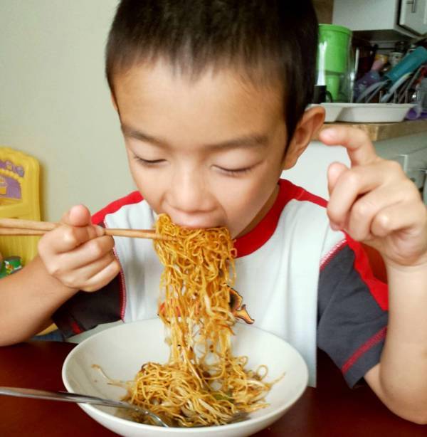 http://cdn.idntimes.com/content-images/post/old/6abe6-Makan10_armantjandrawidjajawordpress.jpg