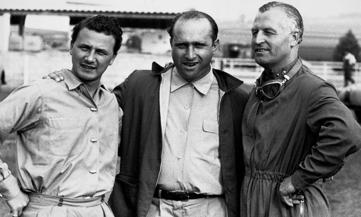 http://cdn.idntimes.com/content-images/post/20160624/7-fangio-mercedes-946b2c4cbd0608ff1d194a1a7e523ee8.jpg