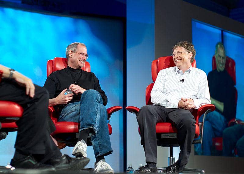 https://cdn.idntimes.com/content-images/post/20160830/800px-steve-jobs-and-bill-gates-522695099-4c97f16a39af2207a0d2185fbc0f666a.jpg