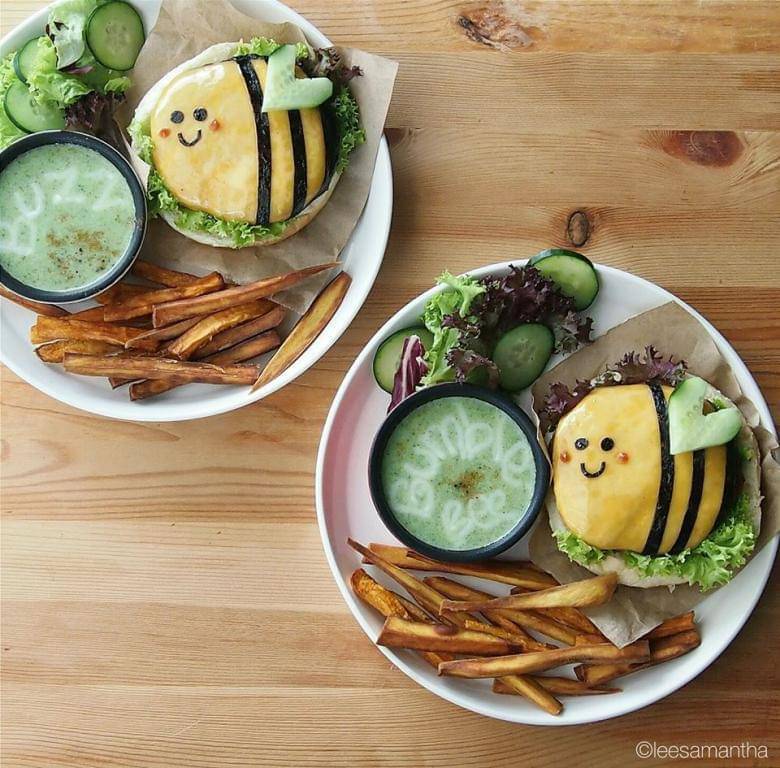 http://cdn.idntimes.com/content-images/post/old/9430f-BumbleBee-Burgers.jpg