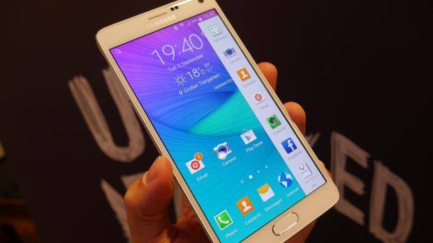 http://cdn.idntimes.com/content-images/post/20150916/Samsung-Galaxy-J5-Specs-Price-In-Nigeria.jpg