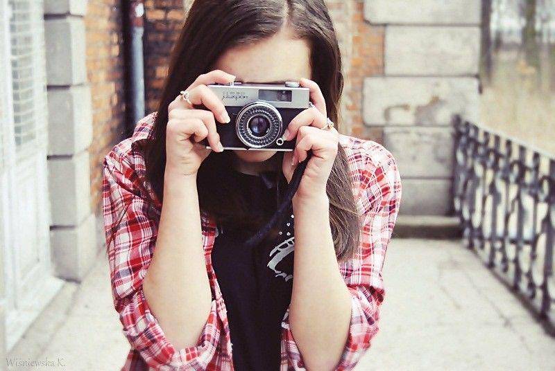 http://cdn.idntimes.com/content-images/post/20160303/a-girl-with-camera-by-onecherry-d4v7w09-8ee8058f3a27c1224cda4b169caa68f0.jpg