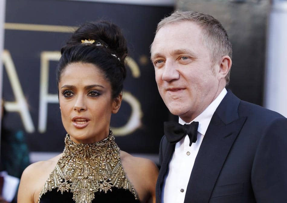 https://cdn.idntimes.com/content-images/post/20170117/actress-salma-hayek-her-husband-francois-henri-pinault-arrive-85th-academy-awards-hollywood-6c026d0e93656203562e65402567c8bc.jpg