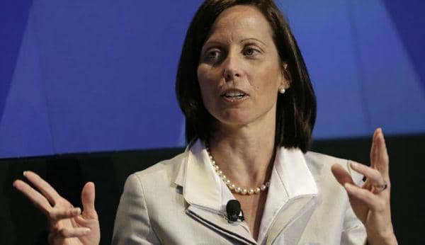 http://cdn.idntimes.com/content-images/post/20151113/adena-friedman-fortunecom-w600-h1000-d3862ee2b031a0aebd9d0094634ae38f.jpg