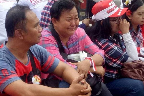 https://cdn.idntimes.com/content-images/post/20170509/ahok-menangis-dad0ffcf91fcee0c390d478c511ccbd5.jpg
