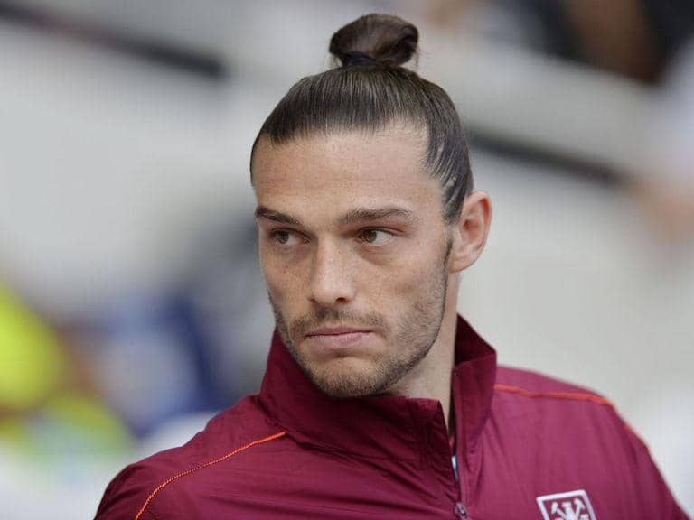 https://cdn.idntimes.com/content-images/post/20161103/andy-carroll-the-score-59bcc828a9cc4deb5b4a91634fd42523.jpeg