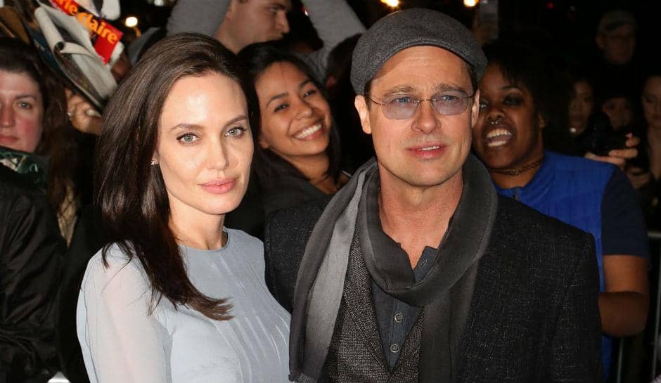 https://cdn.idntimes.com/content-images/post/20160922/angelina-jolie-and-brad-pitt-split-confirmed-rumors-of-cheating-and-her-health-concerns-to-blame-caacc158c79c38243012d62d3d7d6632.jpg
