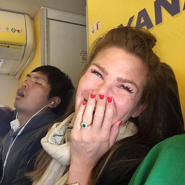 http://cdn.idntimes.com/content-images/post/20160411/annoying-passenger-shaming-flight-travel-airlines-49-605-a428f51b532c6f1f6e56bbe1e7ed8077.jpg