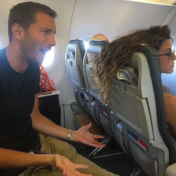 http://cdn.idntimes.com/content-images/post/20160411/annoying-passenger-shaming-flight-travel-airlines-51-605-0c115acf6c5a0c4cd18ed0c4f36e4e64.jpg
