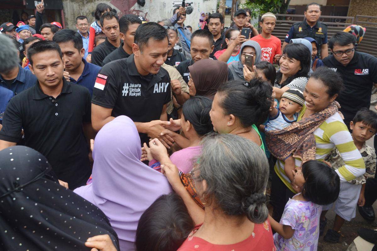https://cdn.idntimes.com/content-images/post/20161128/antarafoto-agus-pondok-labu-101116-ak-3-da9c936229e4c242ac0b36bfa37a5c40.jpg