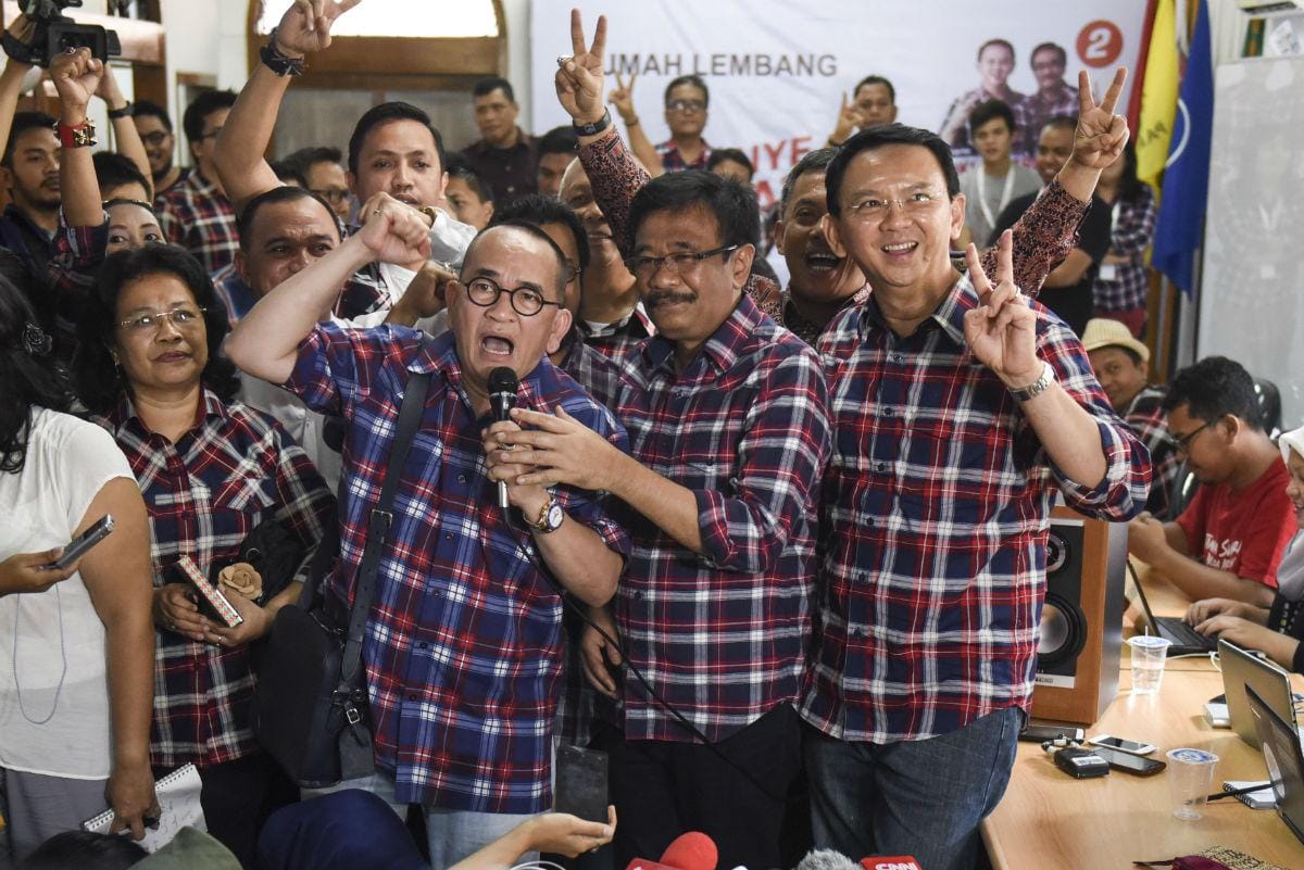 https://cdn.idntimes.com/content-images/post/20161118/antarafoto-ahok-ditetapkan-tersangka-161116-hma-2-eb0d6c14e6f677bd530819b808716e60.jpg