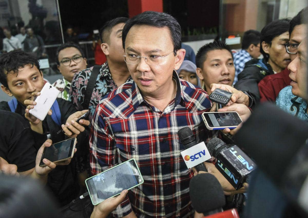 https://cdn.idntimes.com/content-images/post/20161107/antarafoto-ahok-ke-dpp-pdip-241016-hma-2-c27af35b58089a8b6f51c1128bcc4070.jpg