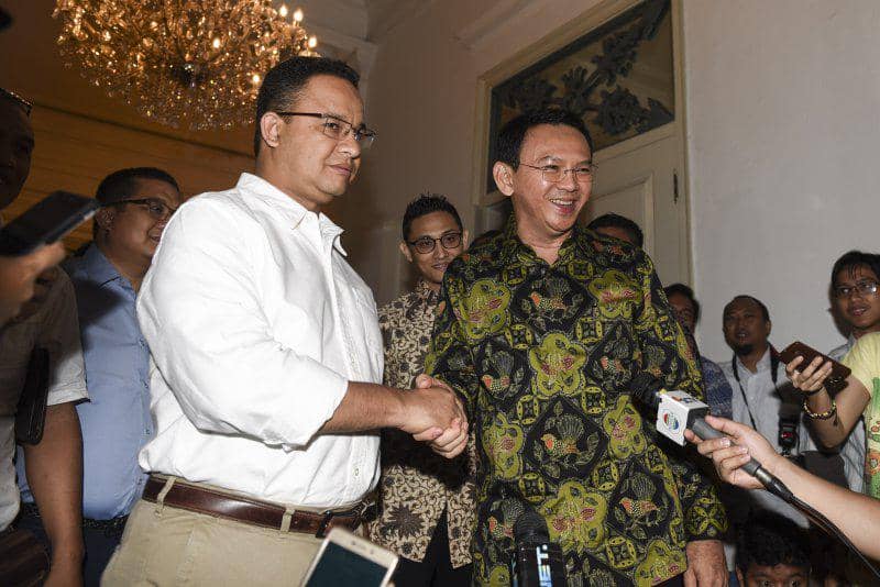 https://cdn.idntimes.com/content-images/post/20170423/antarafoto-anies-bertemu-ahok-200417-hma-2-1492939755-95343-6b952446f4defbb0728dd6ae0c628eb1.jpg