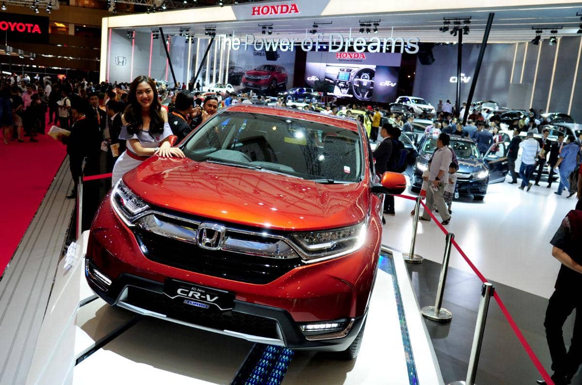 https://cdn.idntimes.com/content-images/post/20170502/antarafoto-honda-new-crv-280417-acb13784314e478609b1c9e5a04e4236.jpg