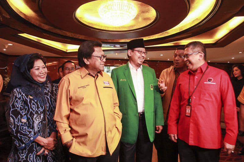 https://cdn.idntimes.com/content-images/post/20170313/antarafoto-konsolidasi-partai-pendukung-ahok-djarot-070317-adm-1-1489401220-14430-f432c795ae0a111de61e17deb16b2dc2.jpg