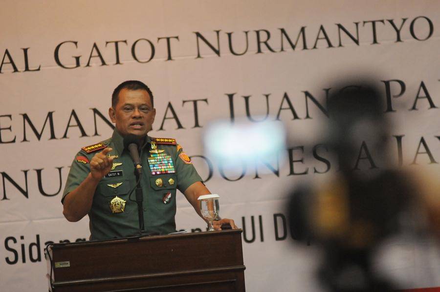 https://cdn.idntimes.com/content-images/post/20161130/antarafoto-kuliah-umum-panglima-tni-161116-ies-b12e15e9b90fd51406f58f548c1e83cd.jpg