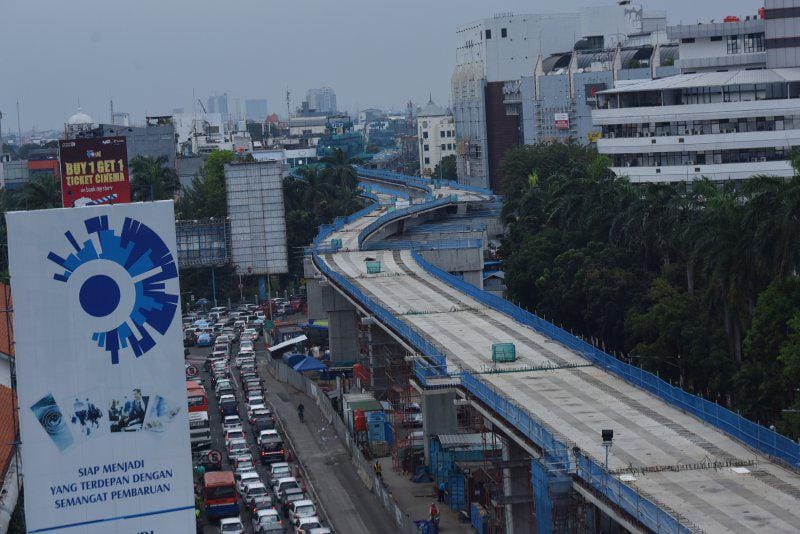 https://cdn.idntimes.com/content-images/post/20170426/antarafoto-pembangunan-jalan-layang-mrt-010417-wpa-3-1493198025-90672-003cbd0aaa74de7b172d5c2b1d22630d.jpg