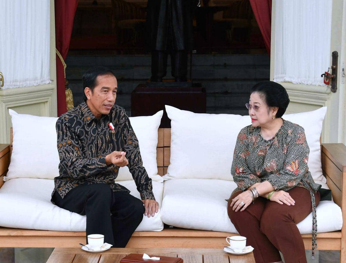 https://cdn.idntimes.com/content-images/post/20161122/antarafoto-presiden-joko-widodo-megawati-211116-3-44c7947178923c96ee41026c0682d969.jpg