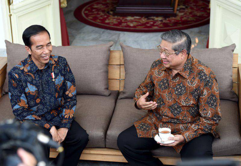 https://cdn.idntimes.com/content-images/post/20170322/antarafoto-presiden-terima-sby-090317-cbs-7-1490155277-41008-bbd682cbc59b2d2ebea3f345f3b447a7.jpg