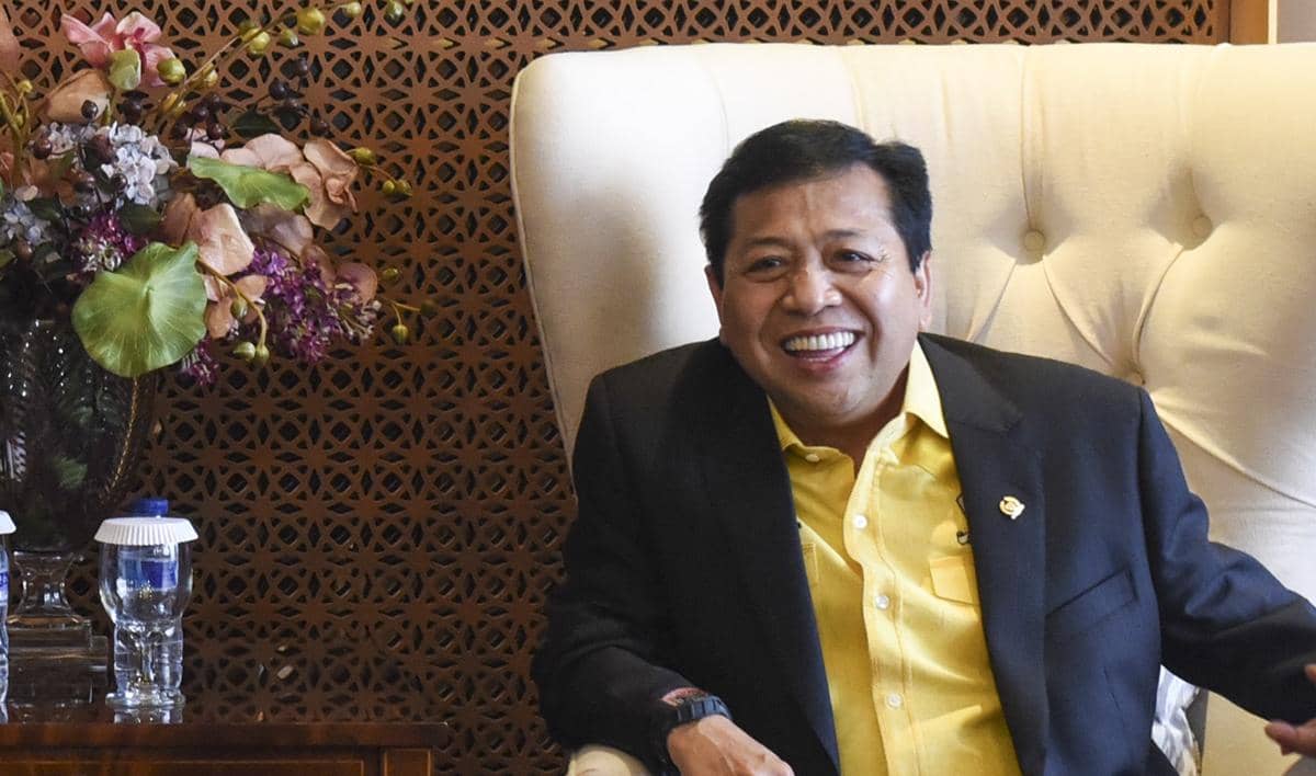 https://cdn.idntimes.com/content-images/post/20161125/antarafoto-surya-paloh-bertemu-setya-novanto-171116-hma-2-b95a0336ea371152e5b8d36bc0edae07.jpg