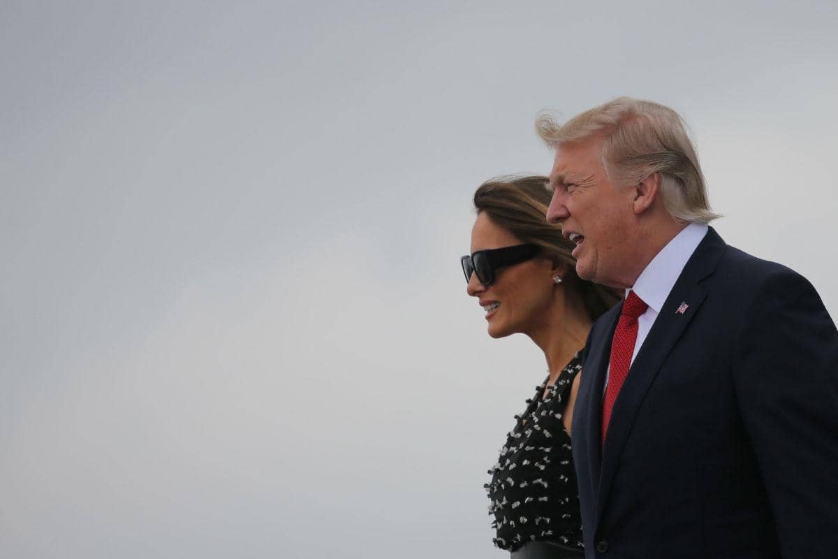 https://cdn.idntimes.com/content-images/post/20170421/antarafoto-trump-melania-florida-070417-aa3b7aadd0ac0678957b8951f53716fb.jpg