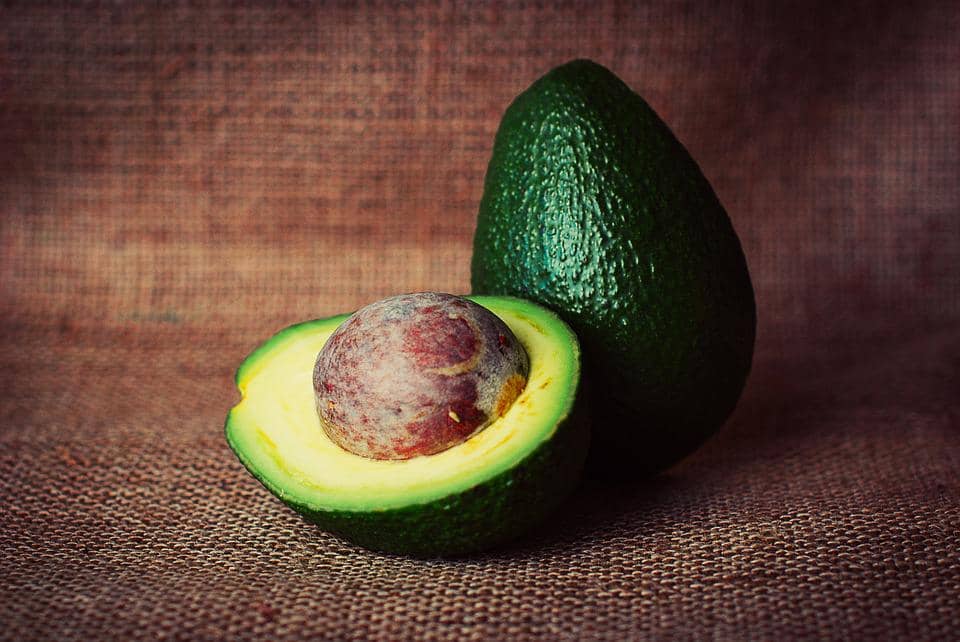http://cdn.idntimes.com/content-images/post/20160826/avocado-933060-960-720-a46df45e0d74ef0e63958b4e9963843f.jpg