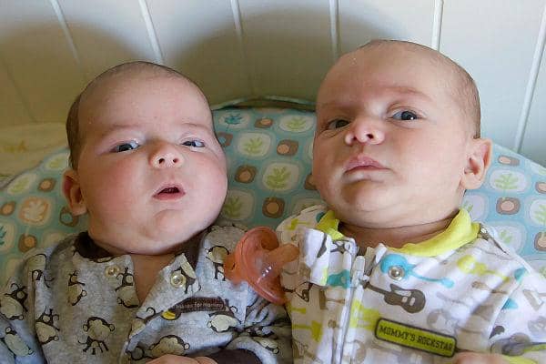 http://cdn.idntimes.com/content-images/post/old/b8737-twins30_imgkid.jpg