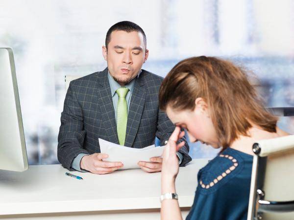 https://cdn.idntimes.com/content-images/post/20170417/badinterview1-c1a38af8db908b923637cbb7907e363f.jpg