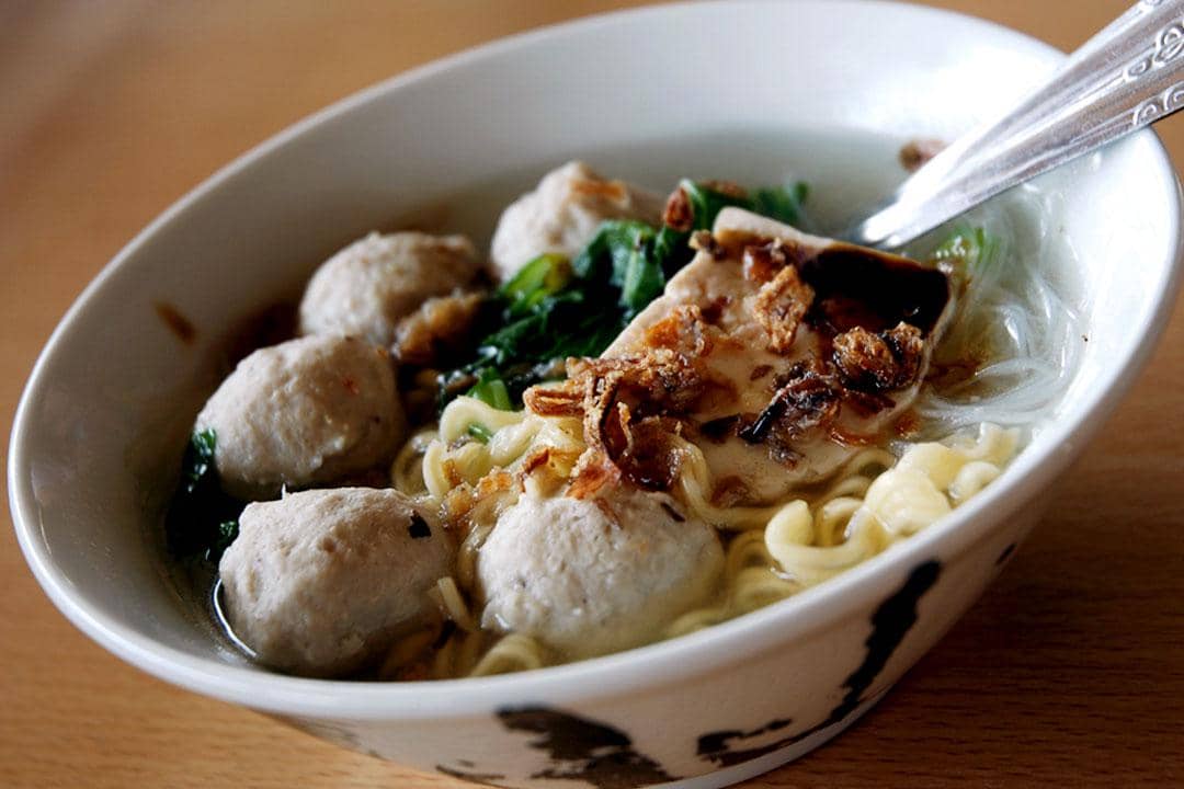 https://cdn.idntimes.com/content-images/post/20170104/bakso-2c1c9e9a677dd4bb466eb2f9d9c2221d.jpg
