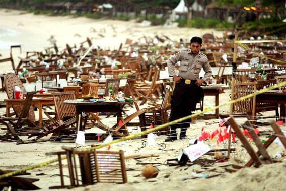 http://cdn.idntimes.com/content-images/post/20150820/balijimbaran2005after(www.thetimes.co.uk).jpg
