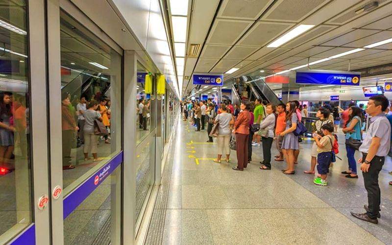http://cdn.idntimes.com/content-images/post/20160521/bangkok-mrt-2-fced5a34396a1c729a786864cc425749.jpg